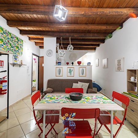 La Rocca Apartment Of Ballaro Palermo Exterior photo